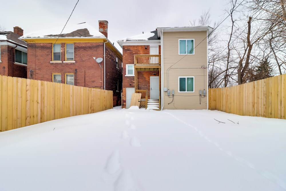Modern Updates & Great Location! Detroit Duplex