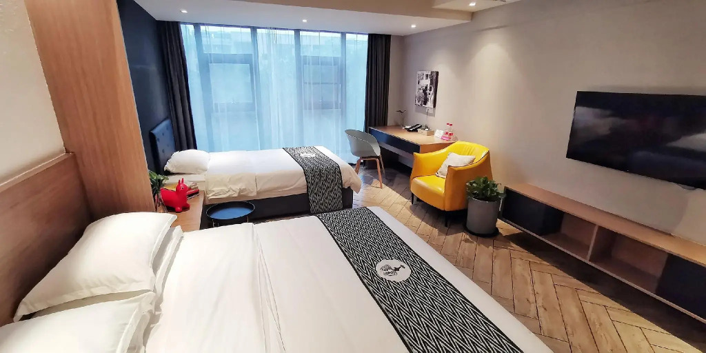 Yuhuayuan Design Hotel (Haizhou Meilan Airport Hongzhou Jiangshan)