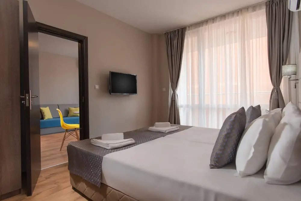 Marina Beach Apartments