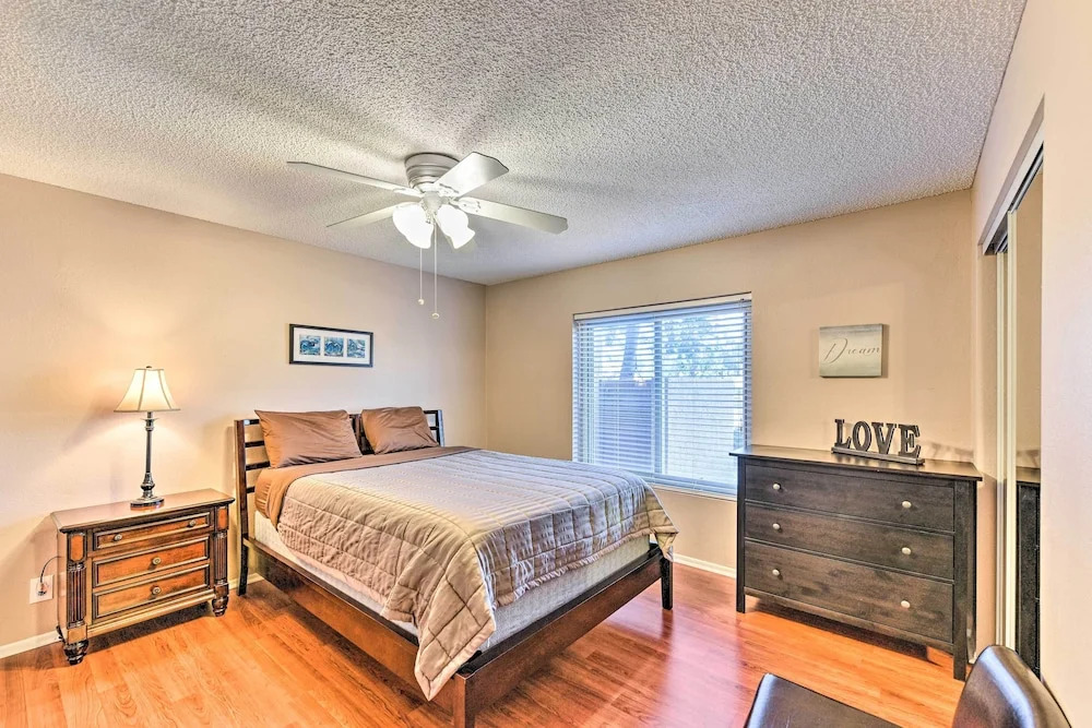 Modern Mesa Apt w/ Pool Access: Walk to Sloan Park