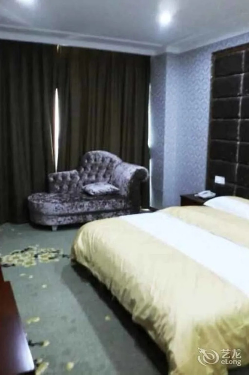 One House Cinema Hotel (Hubei Institute of Economics)(OneHouse影院酒店(湖北经济学院店))