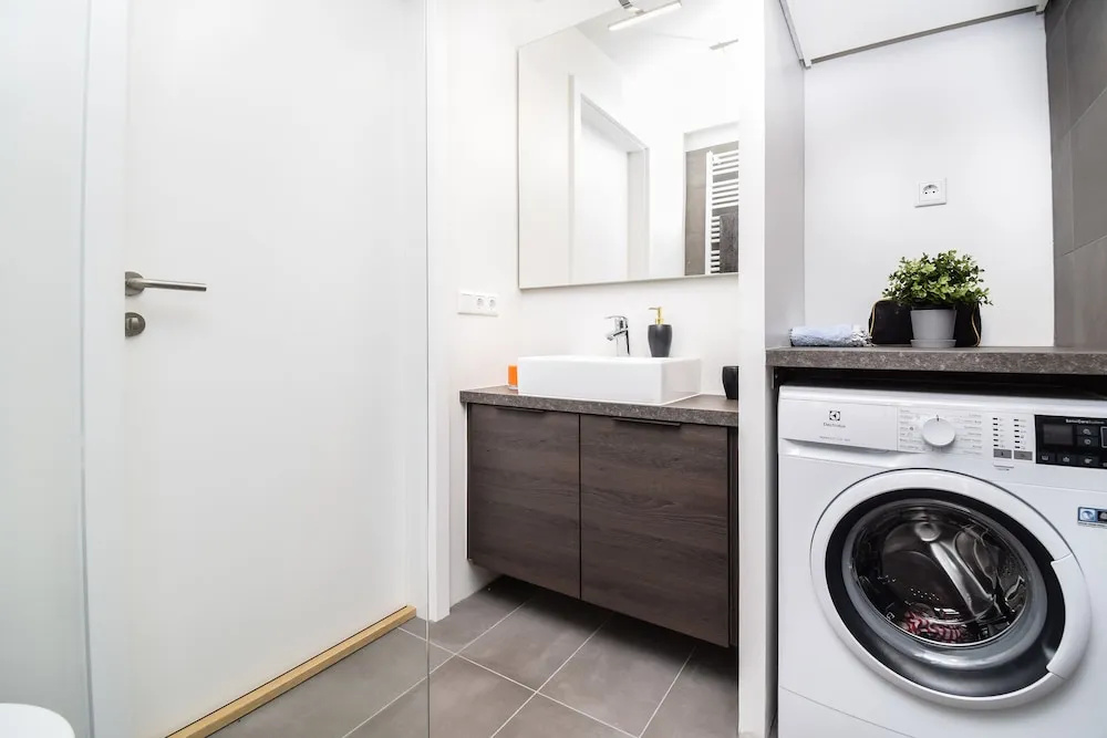 Apartment L5