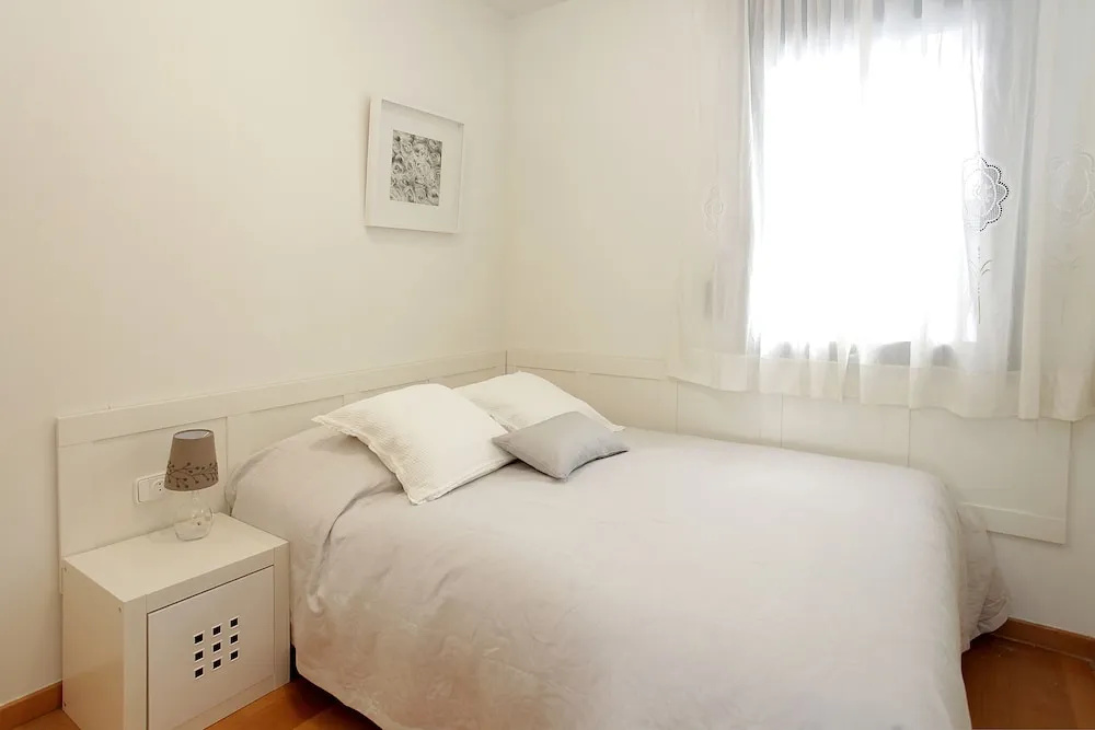 1217 - Forum Diagonal Apartment