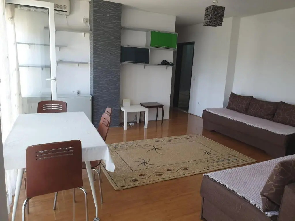 Lüx Living Apartment with 3 Rooms