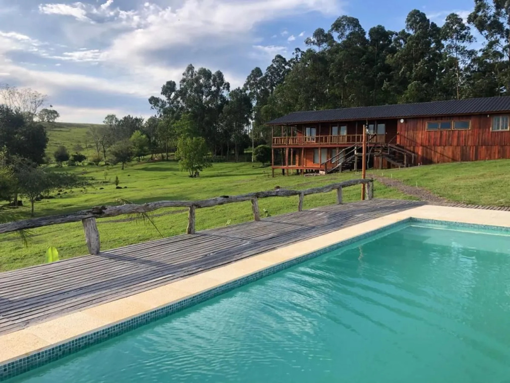 Piedra y agua Ecolodge Cabañas Saltos del Mocona