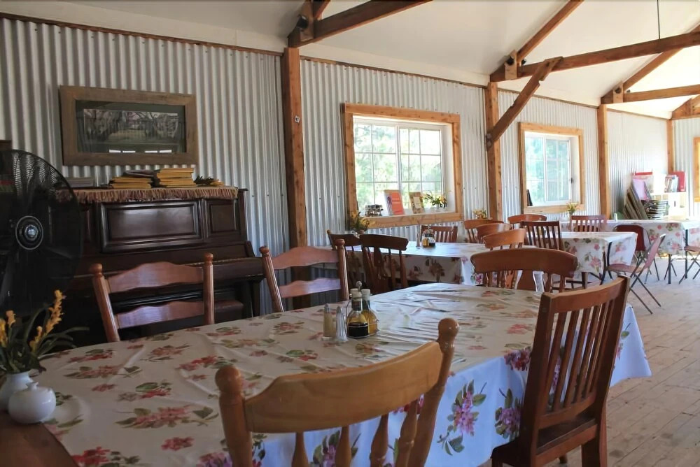 Hanericka Farmstay