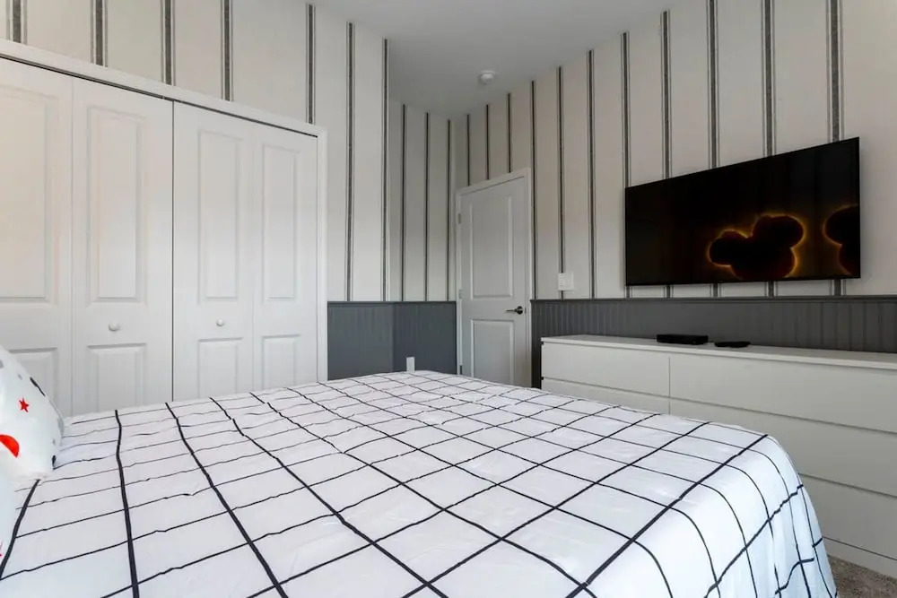 Luxurious Home w Theme Beds Private Pool