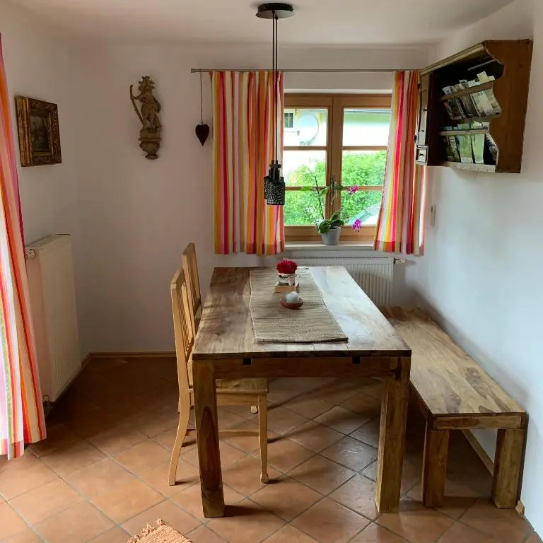 Apartment with a stunning view of the alps - Wohnung mit atemberaubenden Blick auf die Alpen