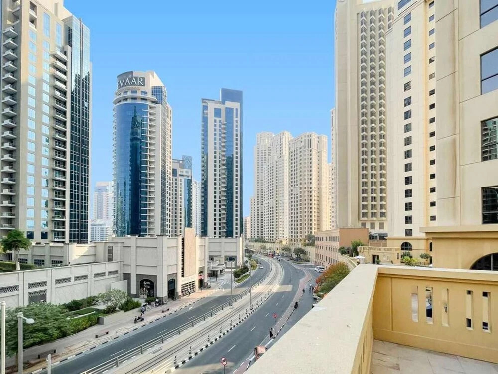 Lovely 3BR Unit w Beach View JBR
