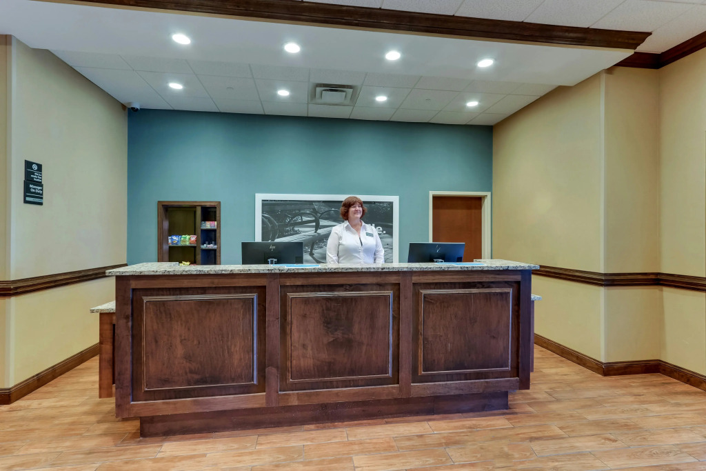 Hampton Inn & Suites - Hartsville, SC