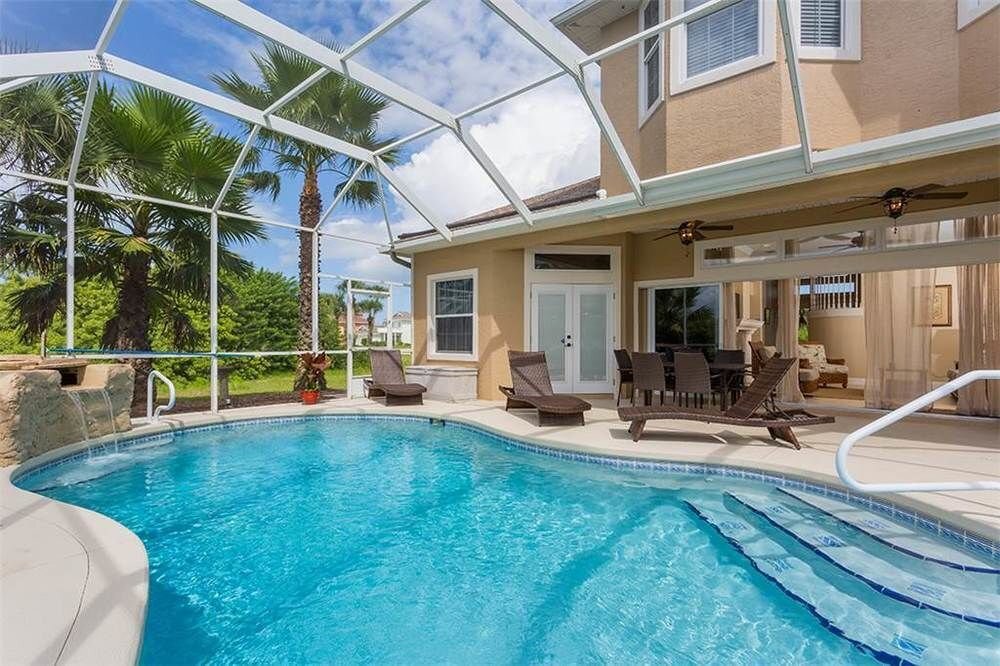 Seas the Day 3 Br Home by RedAwning