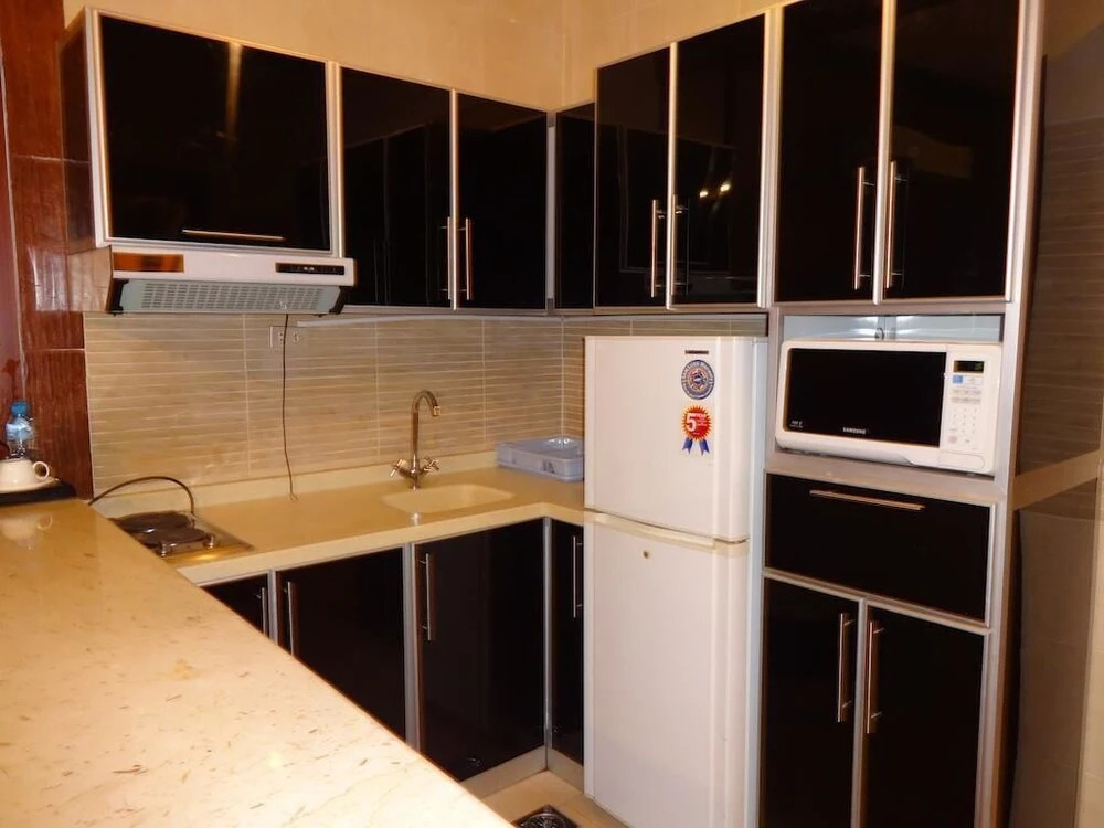 La Fontaine Safd Suites