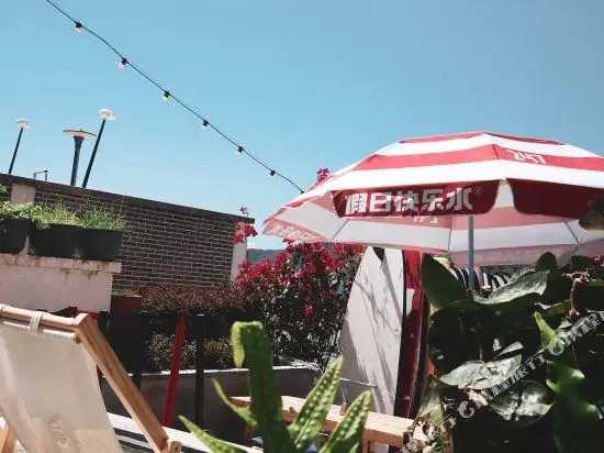 Jile Surfing Inn