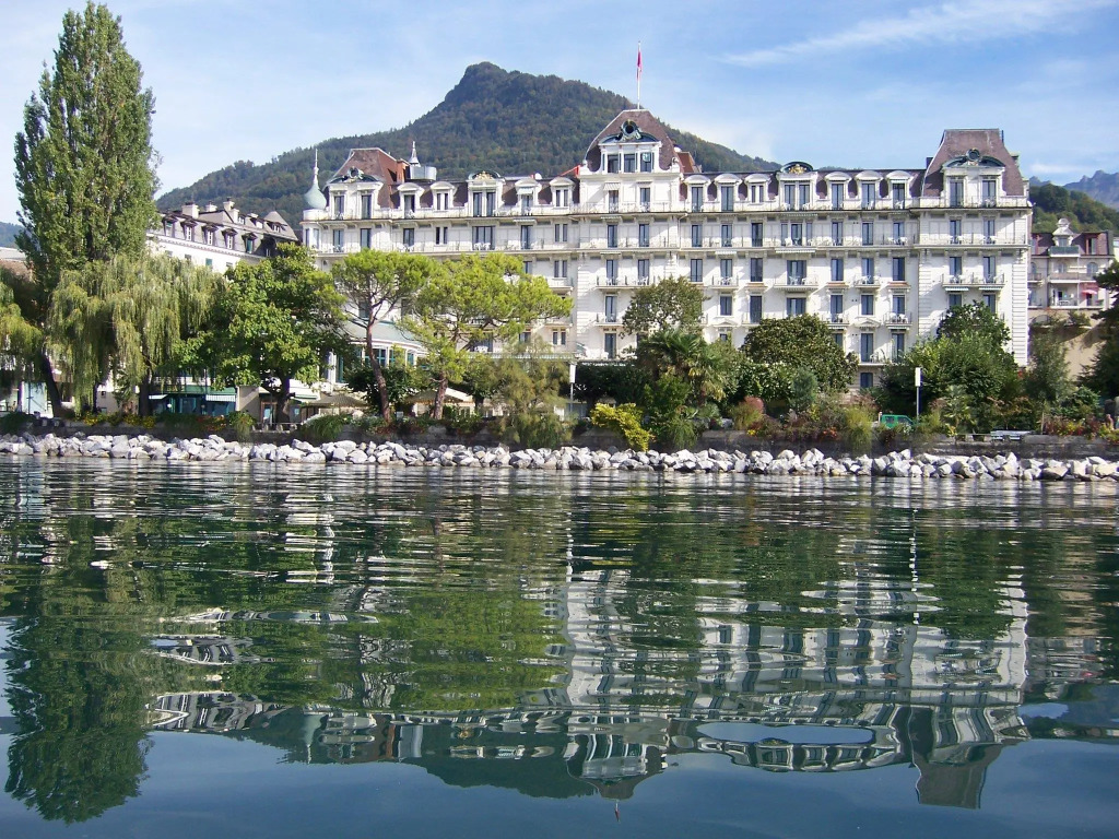 Hotel Eden Palace au Lac