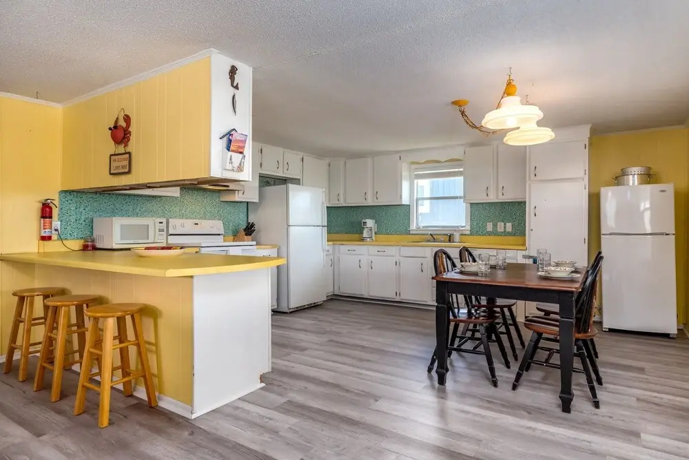 Casa Azul - 315 Port Royal 3 Bedroom Home by RedAwning
