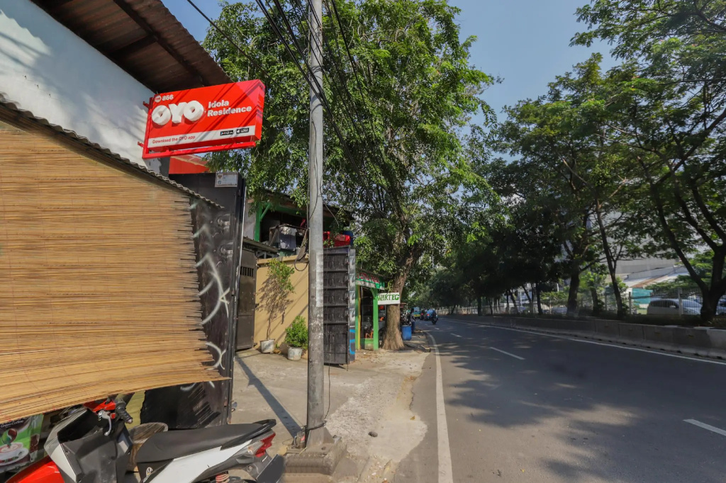 SUPER OYO 866 Idola Residence
