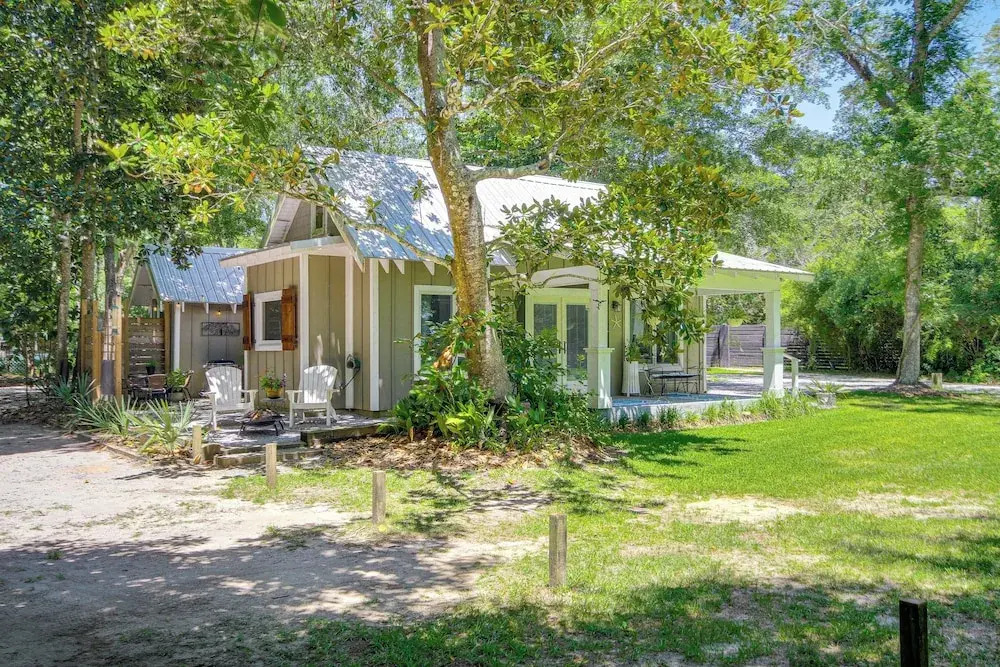 Historic Biloxi Bay Cottage w/ Beautiful View