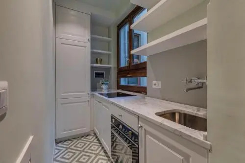 Santo Stefano Apartment