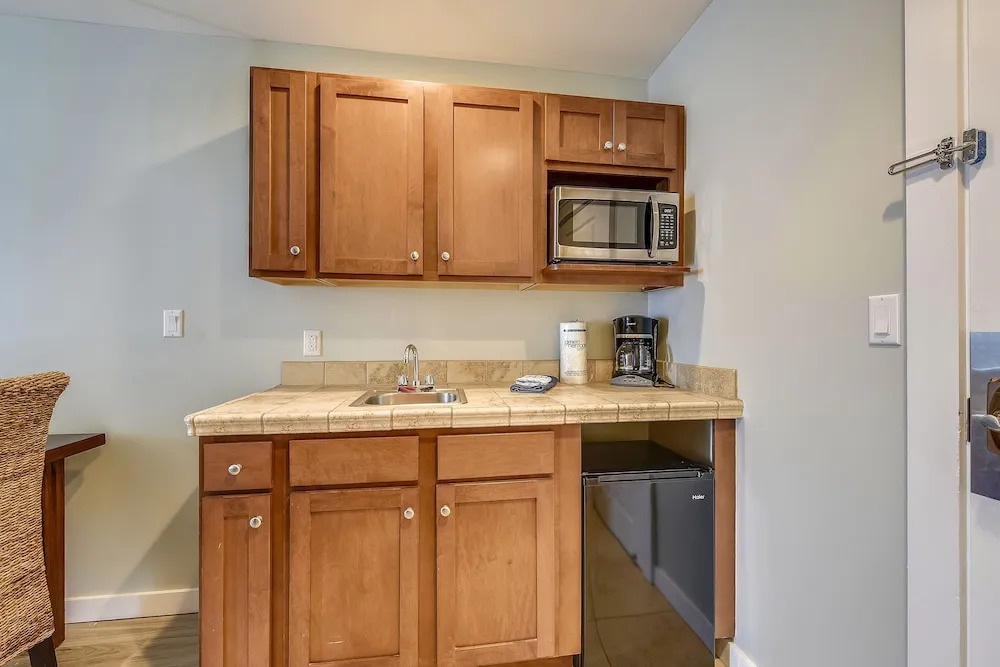 Origin 1038, Sunset & Gulf View! Perfect For 2! Free Fun! 1 Bedroom Condo by RedAwning