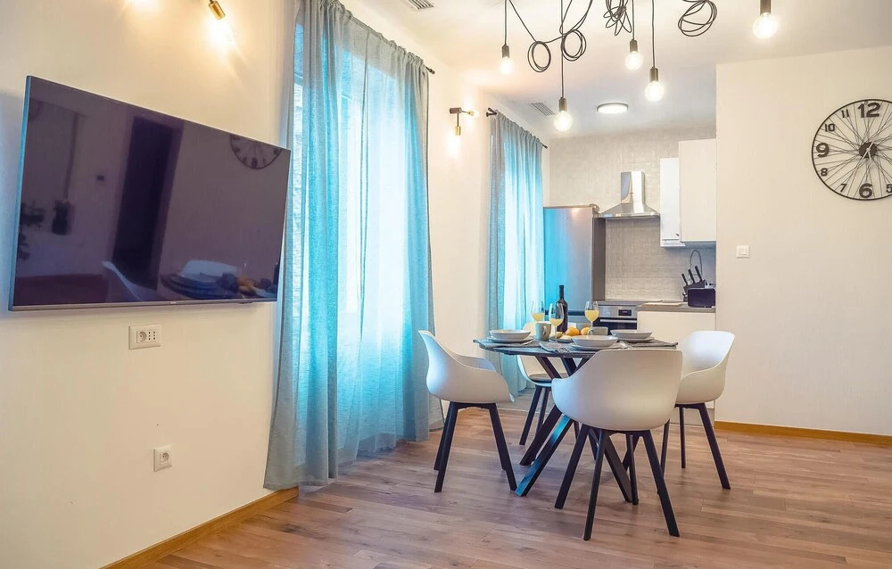 Beautiful Apartment in Rijeka With Wifi and 1 Bedrooms