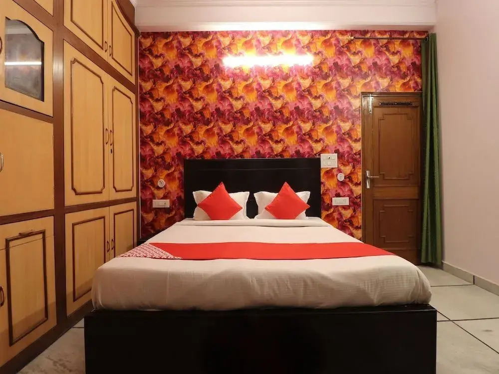 Rajdhani Residency By OYO Rooms