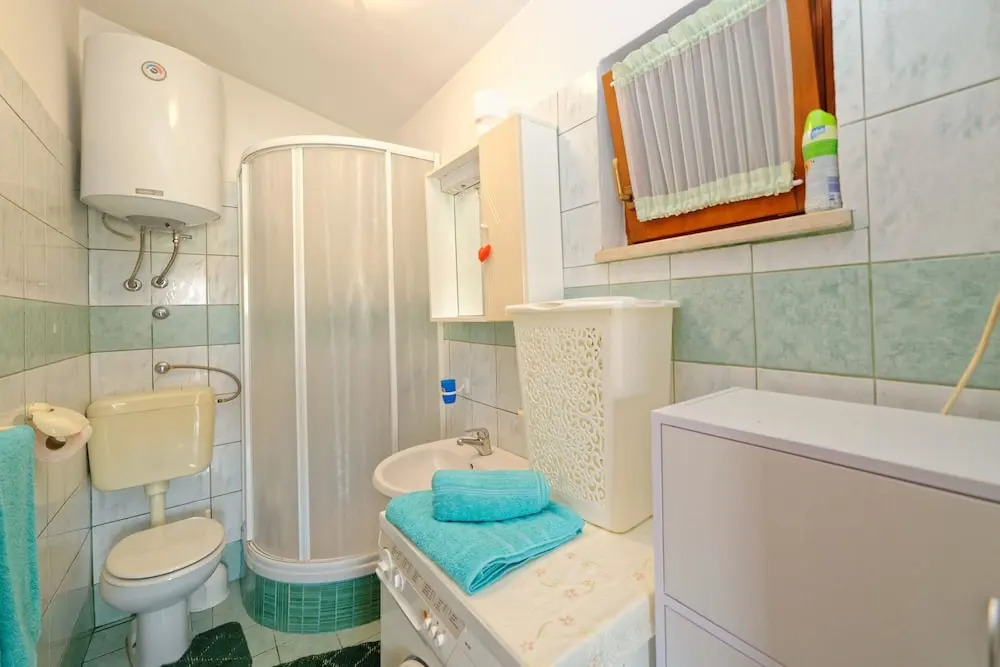 Apartment Mirijana Stinjan / One Bedroom A1