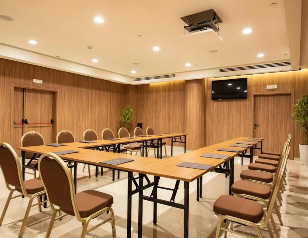 Gold Tower Lifestyle Hotel