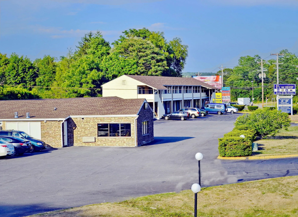 Flagship Inn & Suites