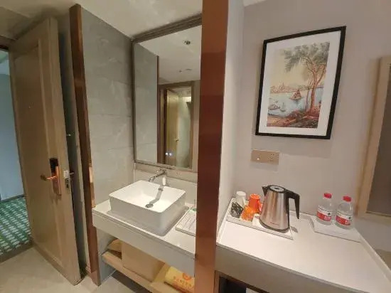 Vienna 3 Best Hotel (Zhangmutou Guanyin Mountain Scenic Area)