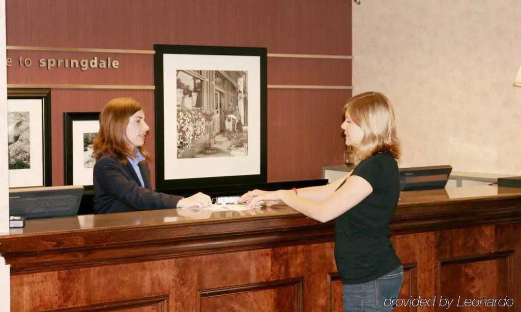 Hampton Inn and Suites Springdale