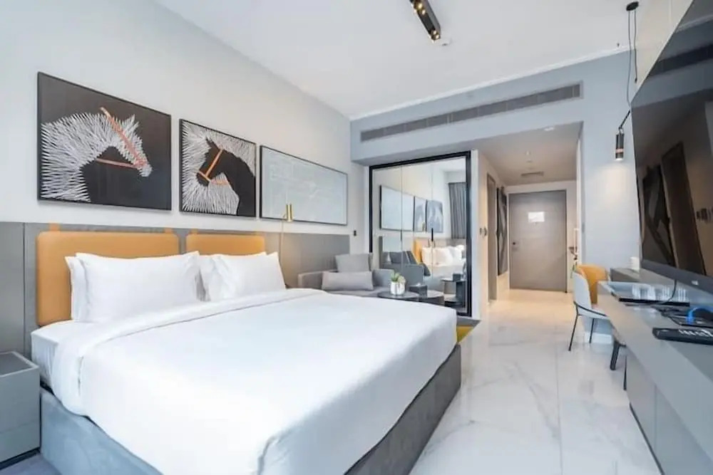 Vogue| Downtown close to Burj Khalifa | Dubai Mall