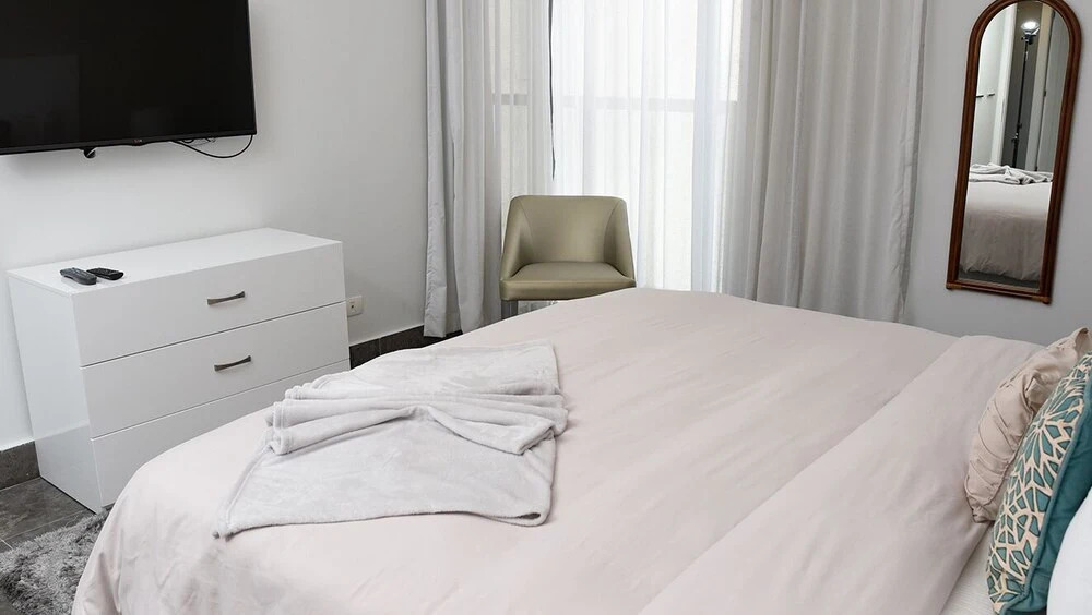Apto. 43K Vista parcial al mar