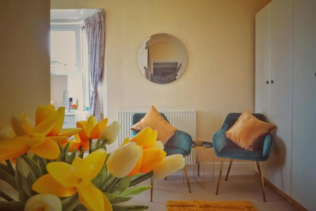 Alma Cliffe Guest House