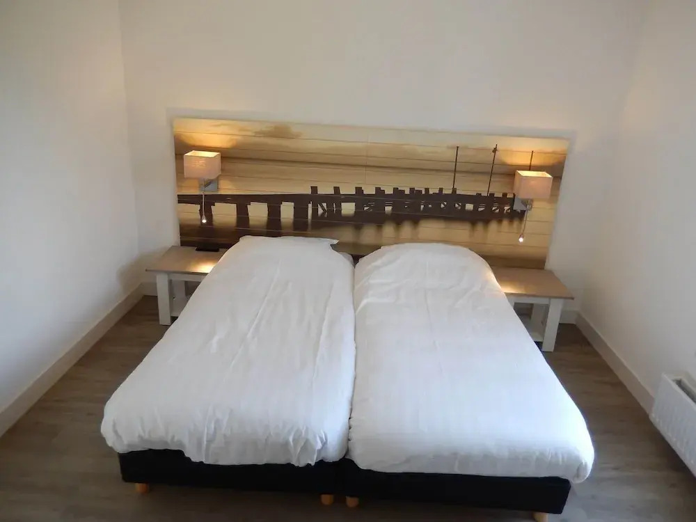 Beautiful Villa With two Bathrooms, in Noordwijk