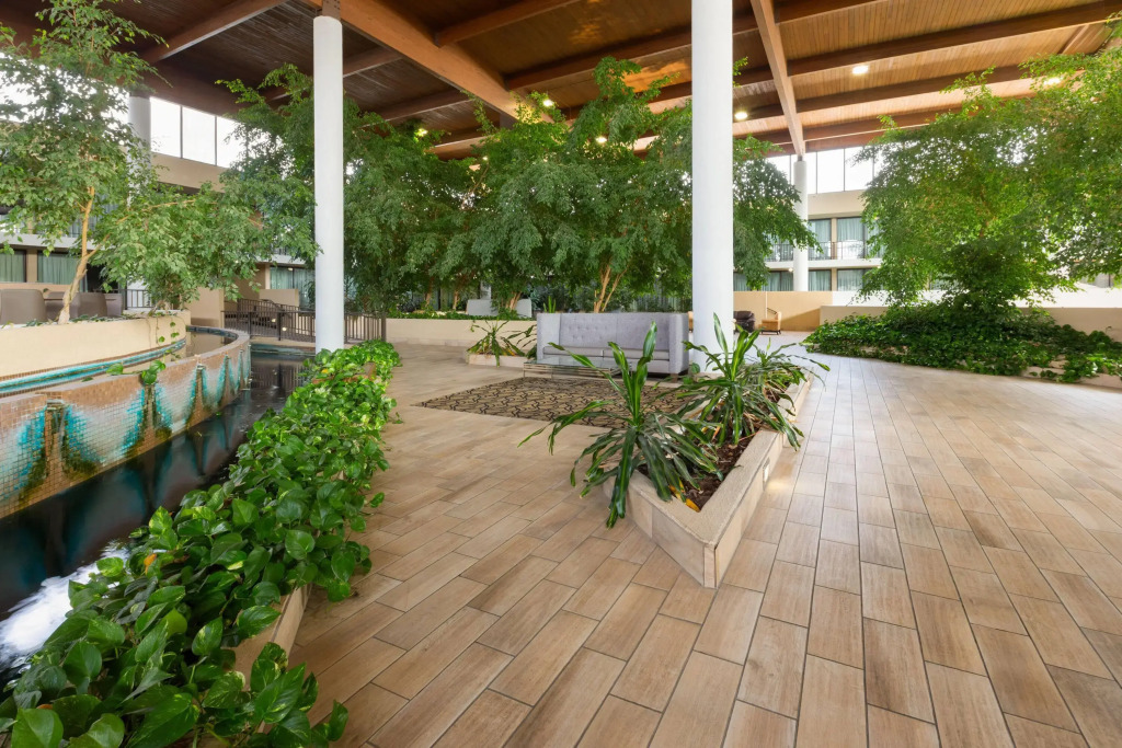 Wyndham Garden Detroit Metro Airport