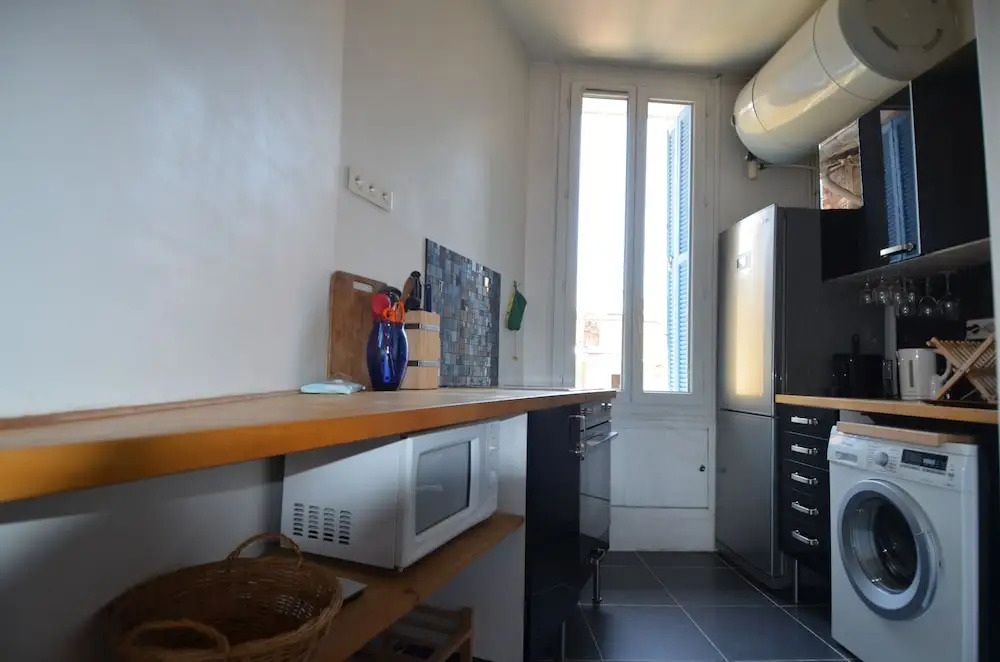 Apartment 5 Persons In Acropolis District In Nice