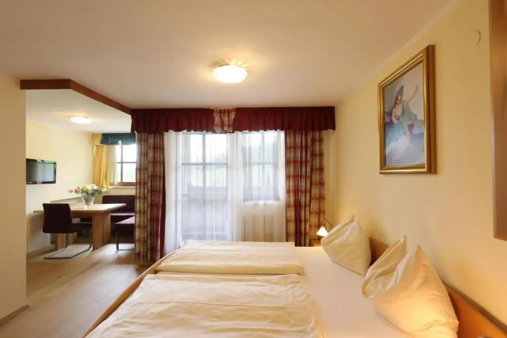 Hotel Garni Dorferwirt am Irrsee