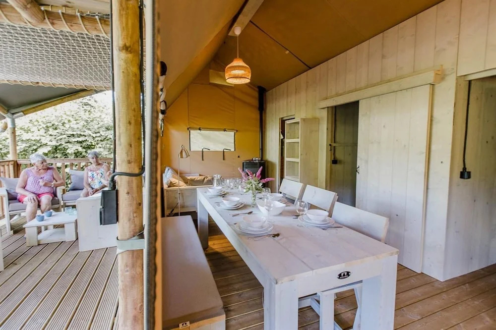 Scenic Glamping in Ardennes