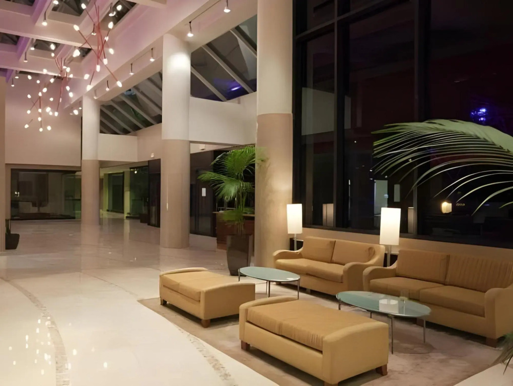 Renaissance Toledo Downtown Hotel