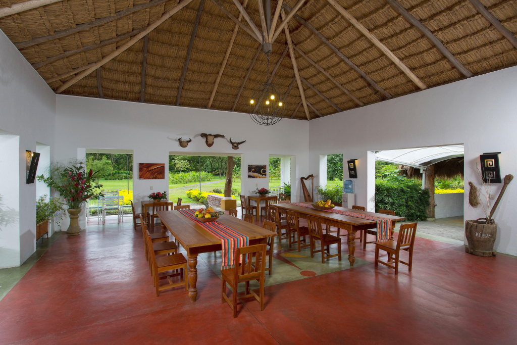 Hotel Cinaruco Caney