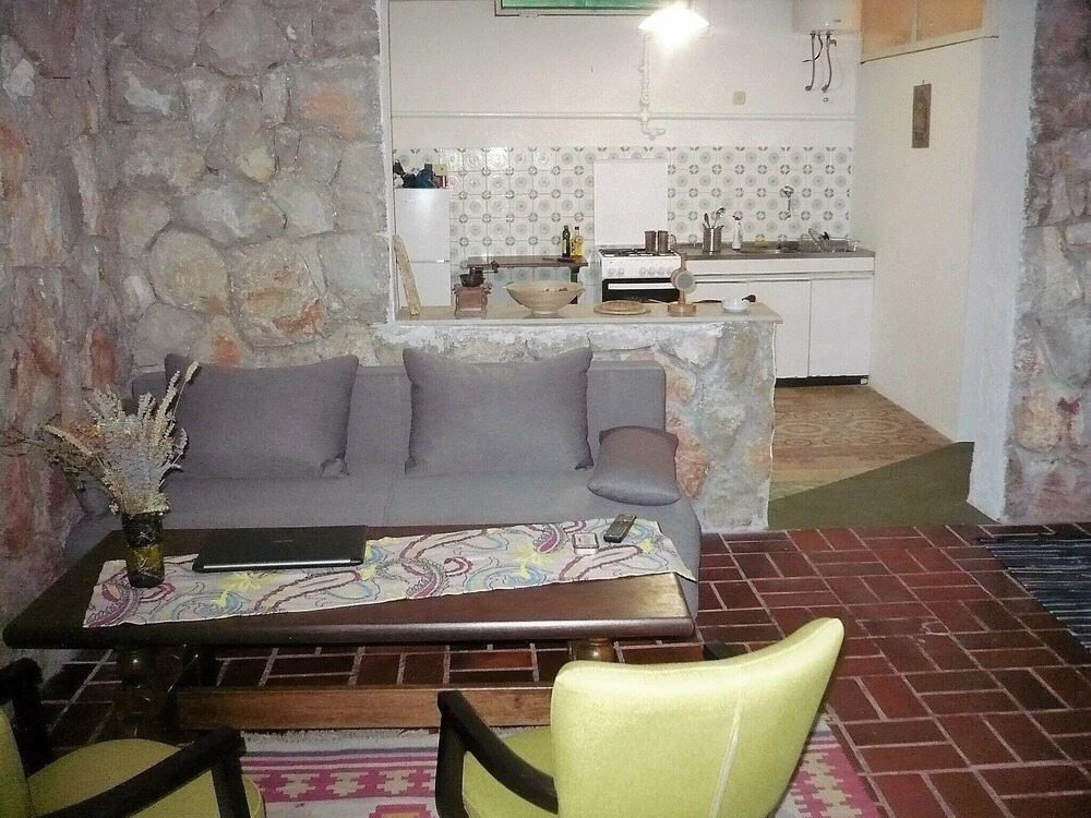 Impeccable 2-bed Apartment in Stari Grad
