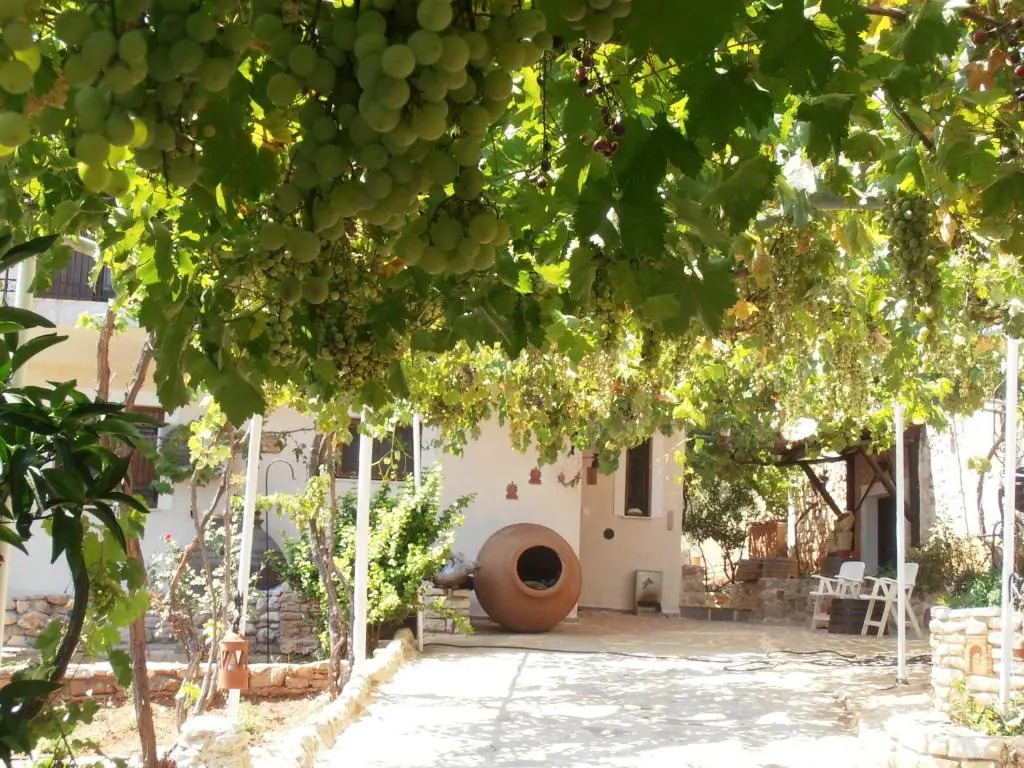 Pontinos Villa