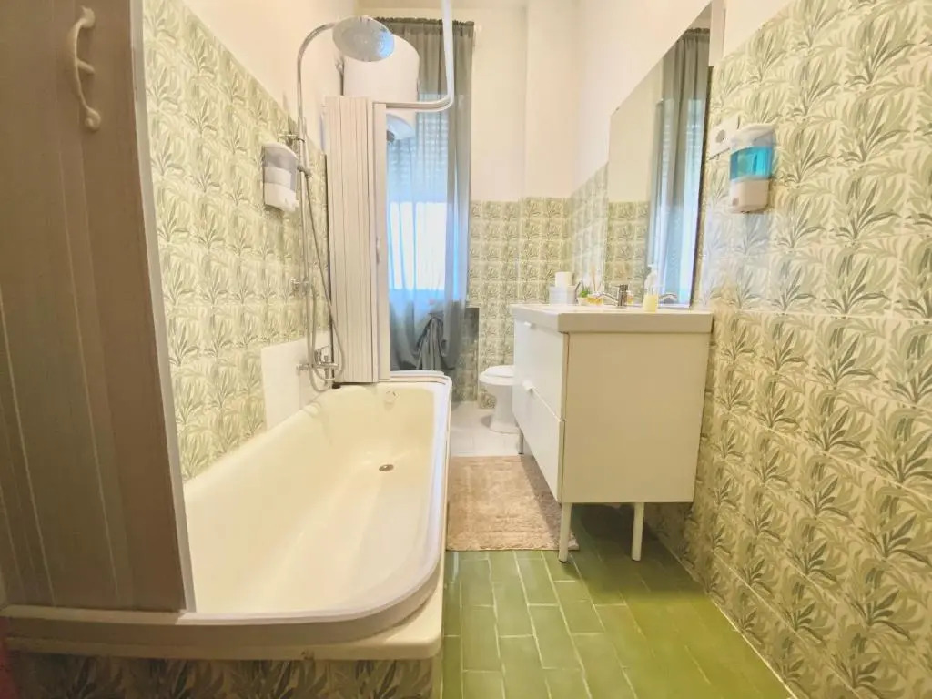 Guest House Service - Express Airport Apartment