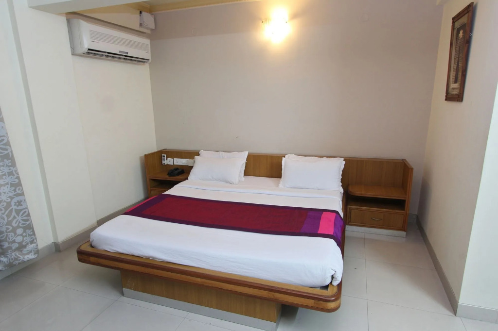 Aayush Corporate Stays by OYO Rooms