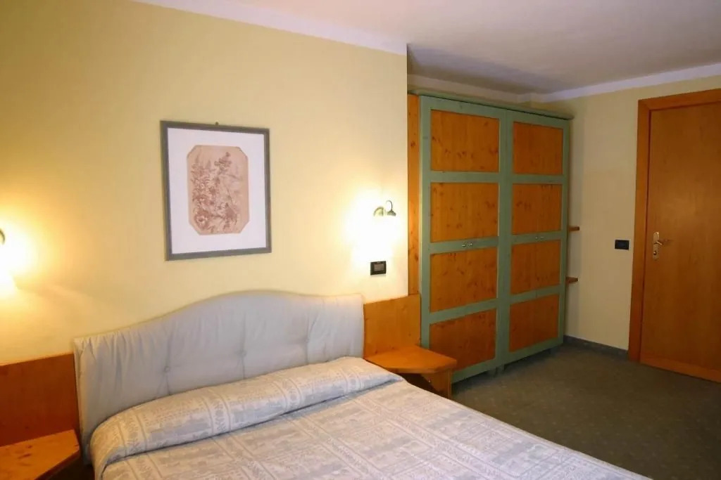 Nevesole Folgarida Resort Aparthotel