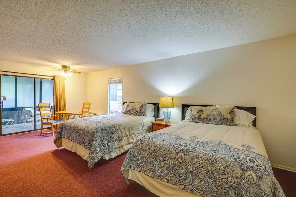 1 Mi to Margaritaville Resort: Cottage w/ Fire Pit