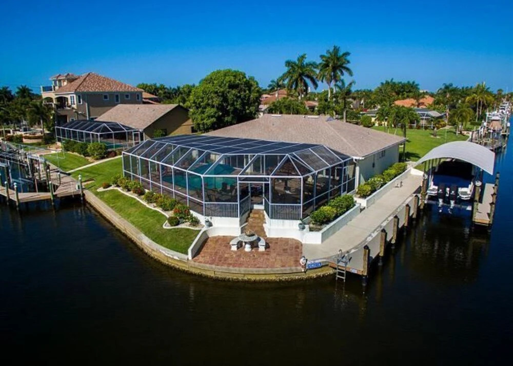 Bimini Breeze - True Waterside Living