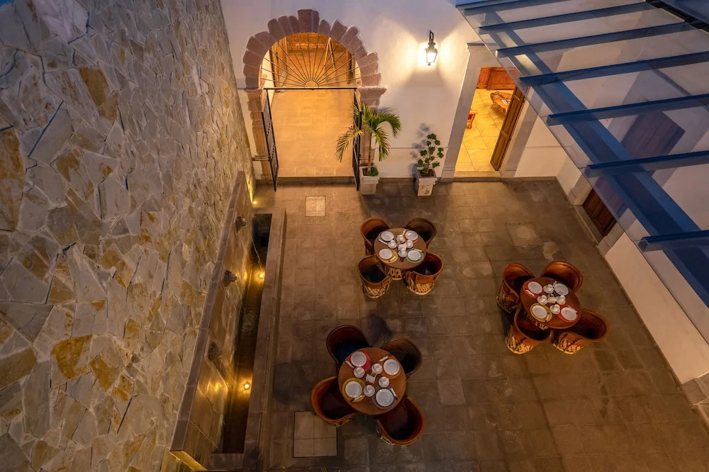Hotel Meson de Sara