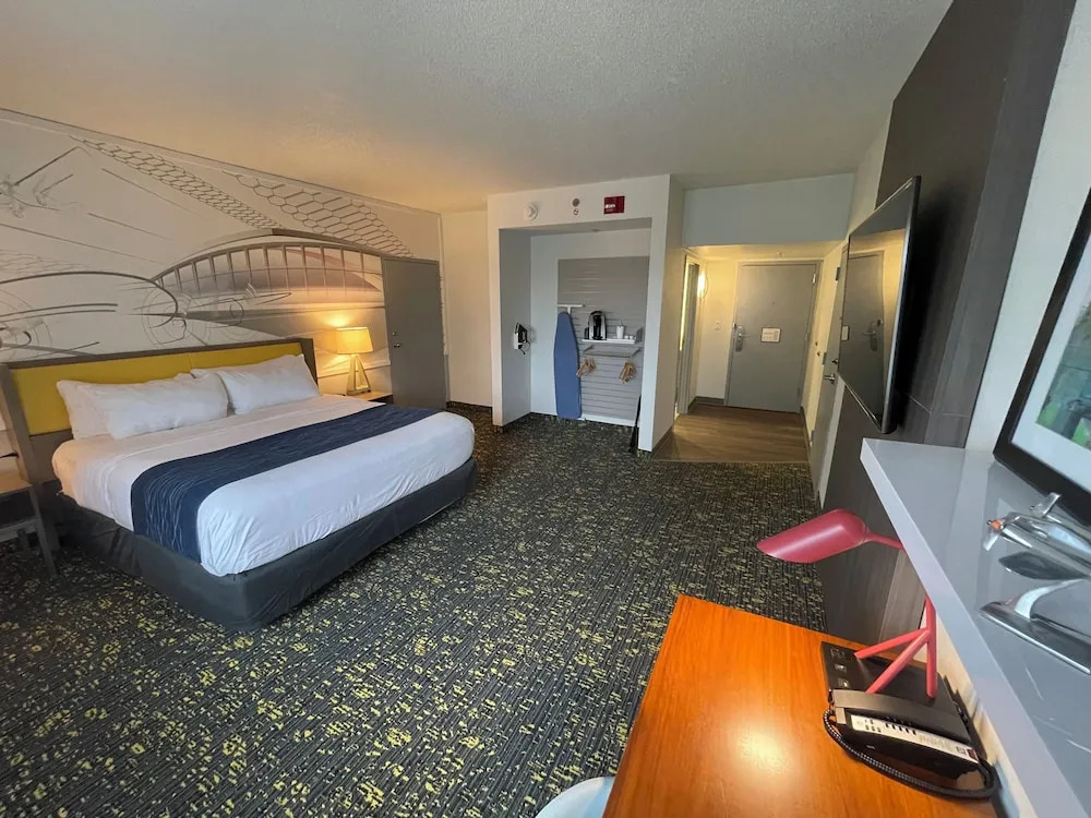 Comfort Inn Airport & Conference Center