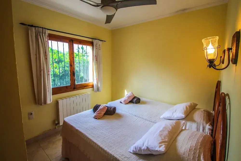 Simon - pretty holiday property with private pool in Benissa